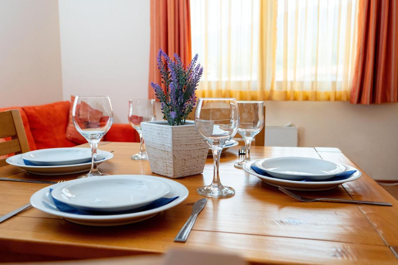 Two Bedroom Apartments In Murphys Lodge Bansko Bagian luar foto