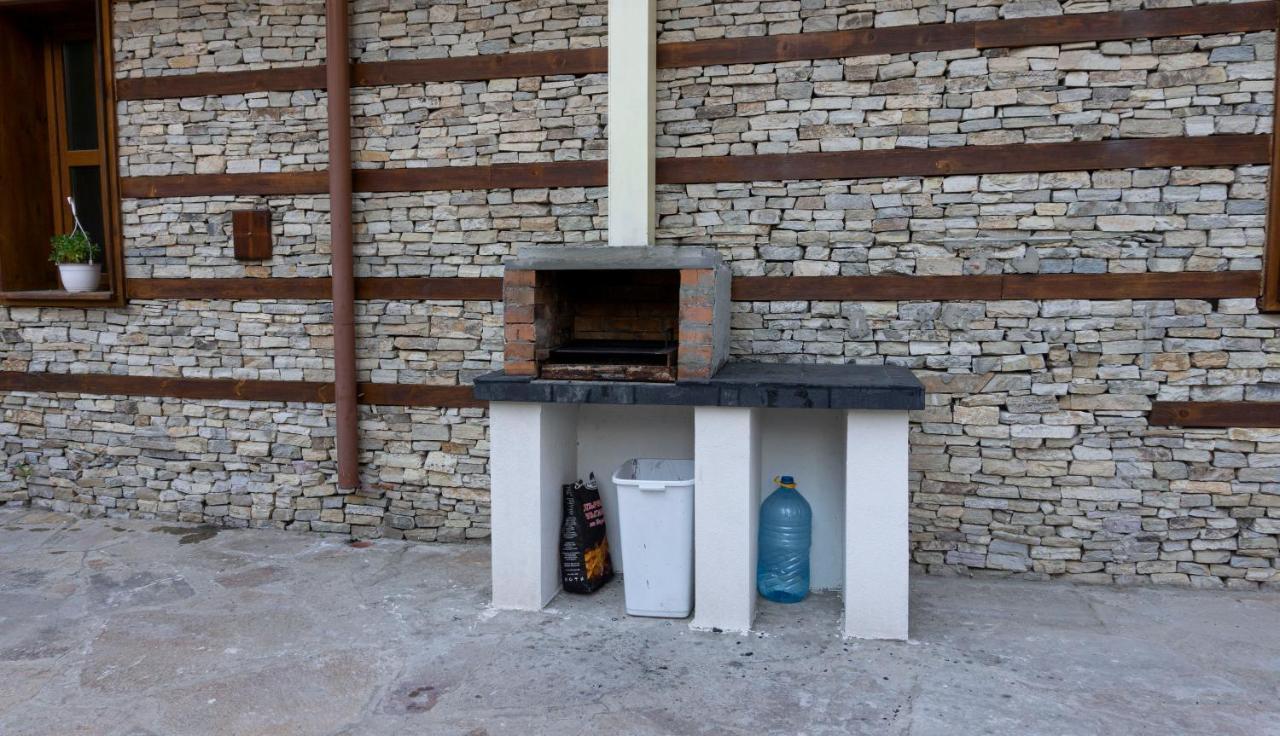 Two Bedroom Apartments In Murphys Lodge Bansko Bagian luar foto