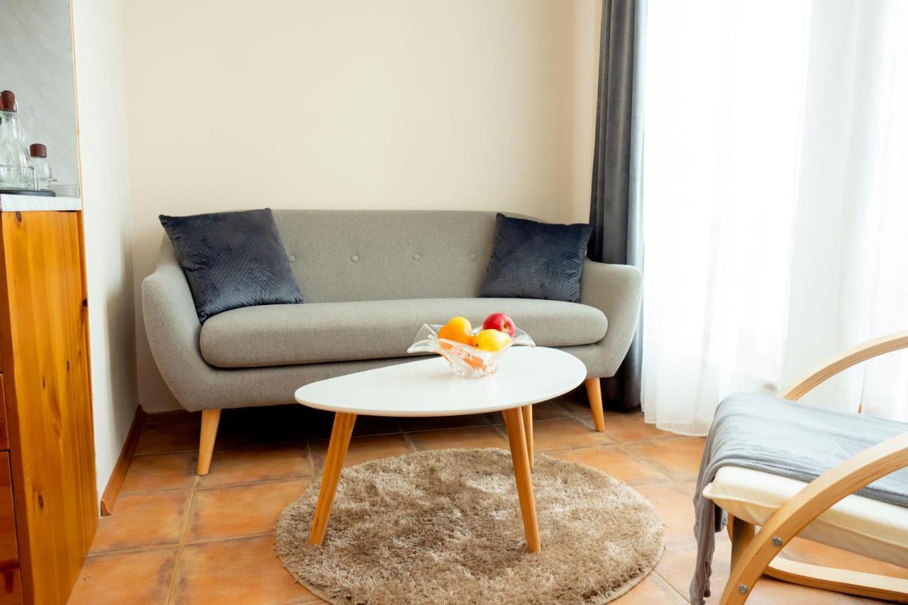 Two Bedroom Apartments In Murphys Lodge Bansko Bagian luar foto