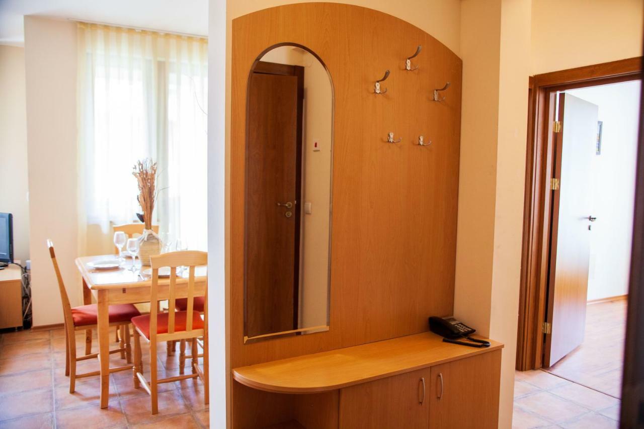 Two Bedroom Apartments In Murphys Lodge Bansko Bagian luar foto